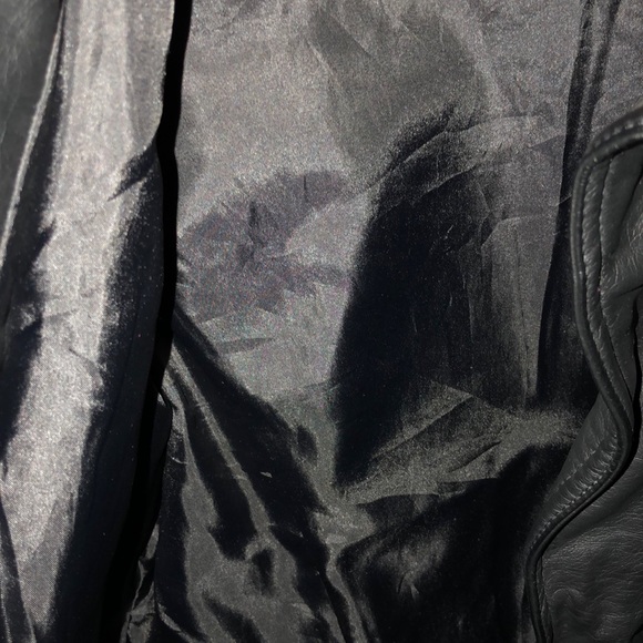 Leather jacket - Picture 5 of 5